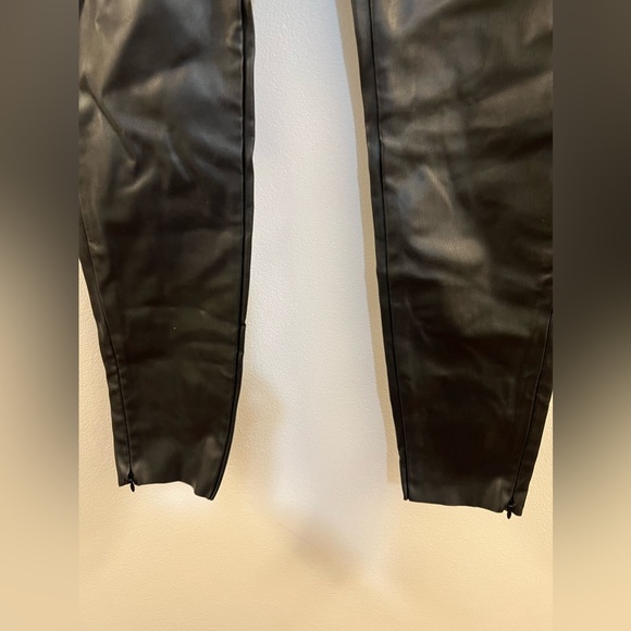 33. MESHKI Black Shayla Skinny Faux Leather Split Pant - Picture 15 of 16